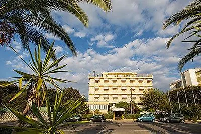 Hotel San Carlo Marina di Pietrasanta 3*,  Olaszország